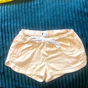 Roxy pale yellow shorts